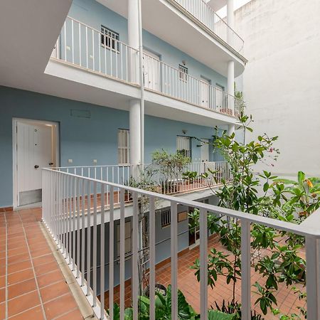 Isg Apartments Becquer Free Parking Inside The Building Sevilla Dış mekan fotoğraf